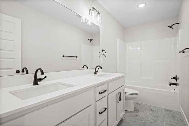 19779 W 122 Terrace, Olathe, KS 66061