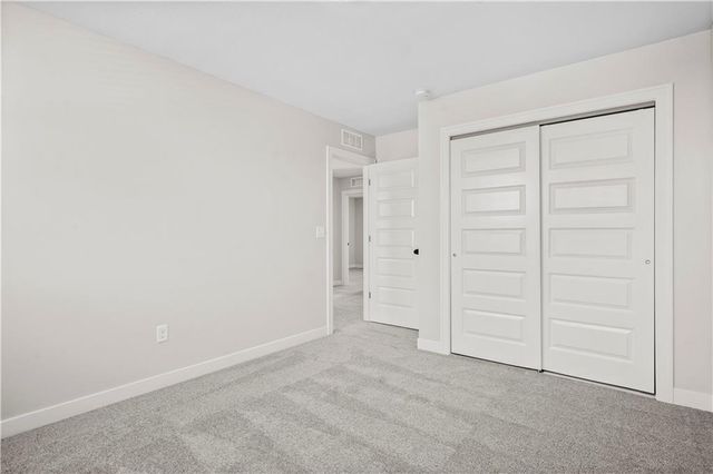 19779 W 122 Terrace, Olathe, KS 66061
