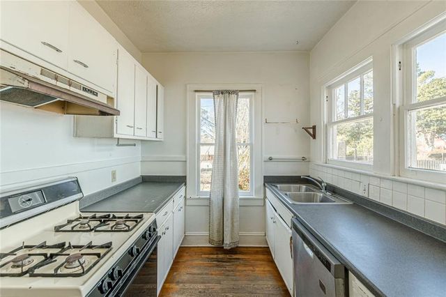 2852 Kimmeridge Drive, East Point, GA 30344