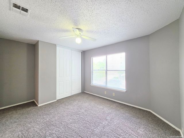 8562 Serene Ridge Dr, San Antonio, TX 78239
