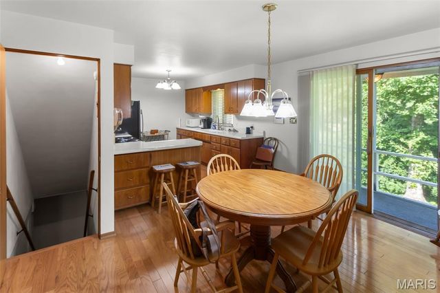 4 Chapel Court, Collinsville, IL 62234