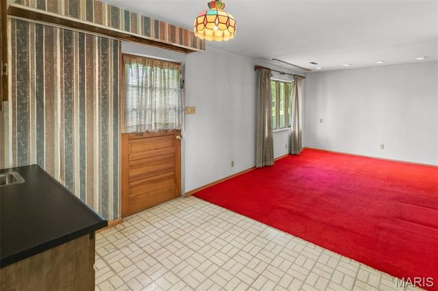 4 Chapel Court, Collinsville, IL 62234