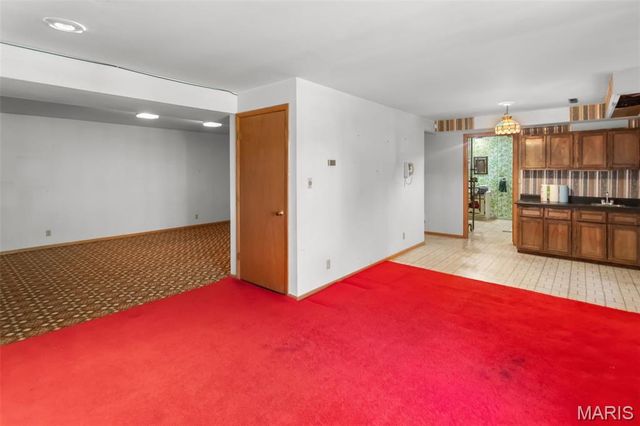 4 Chapel Court, Collinsville, IL 62234