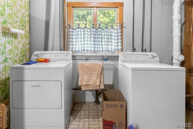 4 Chapel Court, Collinsville, IL 62234
