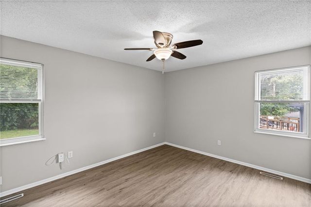 10330 Smalley Court, Kansas City, MO 64134
