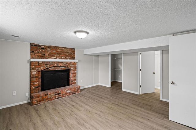 10330 Smalley Court, Kansas City, MO 64134