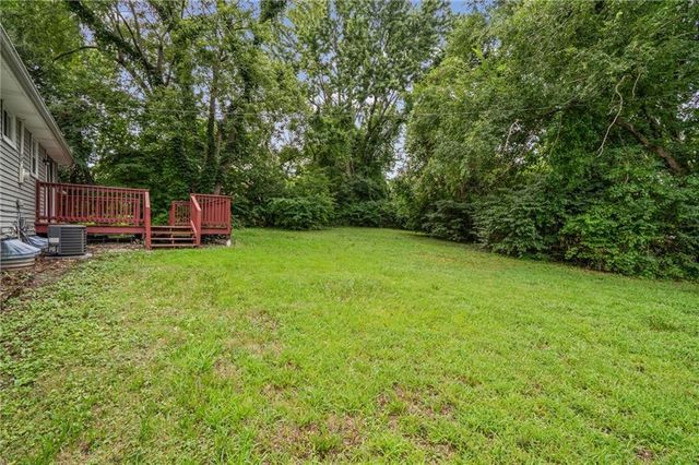 10330 Smalley Court, Kansas City, MO 64134