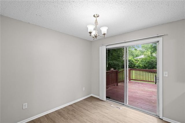 10330 Smalley Court, Kansas City, MO 64134