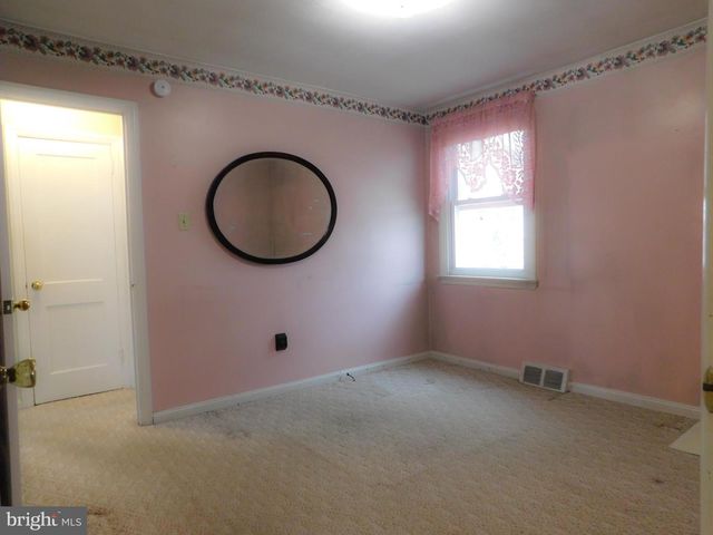 1448 W JAMES ST, Jeffersonville, PA 19403