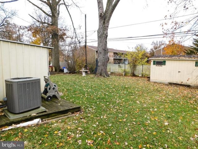 1448 W JAMES ST, Jeffersonville, PA 19403