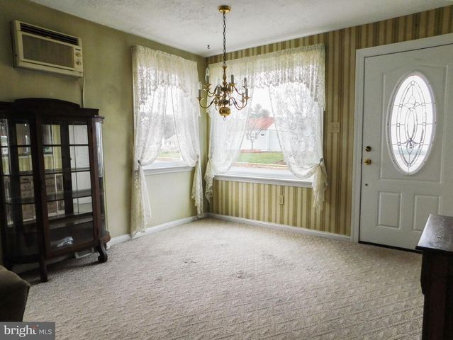 1448 W JAMES ST, Jeffersonville, PA 19403