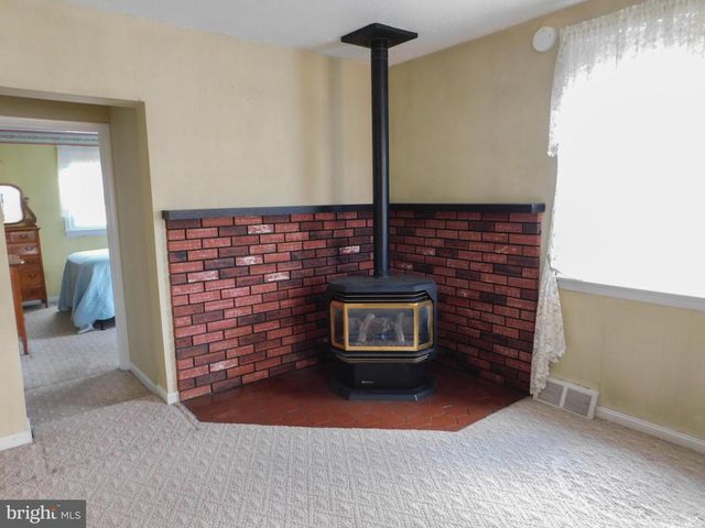 1448 W JAMES ST, Jeffersonville, PA 19403