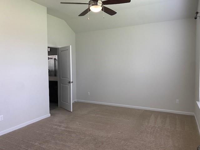 127 Patrick Herndon DR, Bastrop, TX 78602