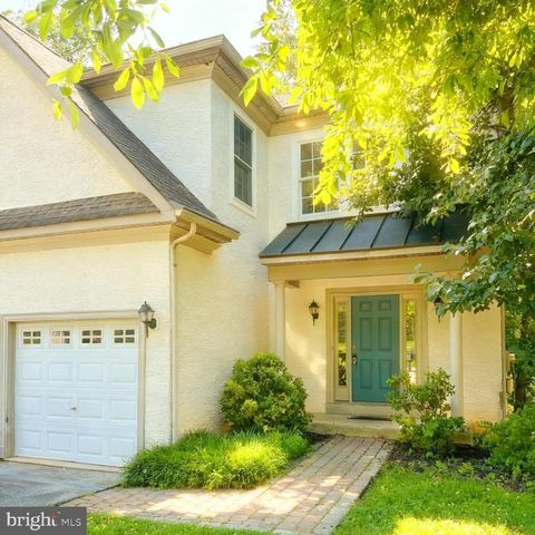 522 RASPBERRY LN, West Chester, PA 19382