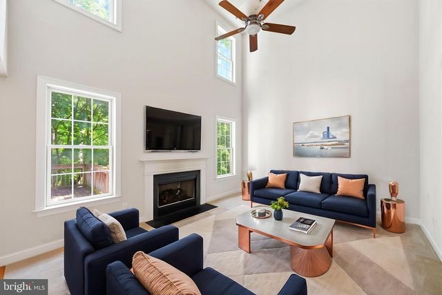 522 RASPBERRY LN, West Chester, PA 19382