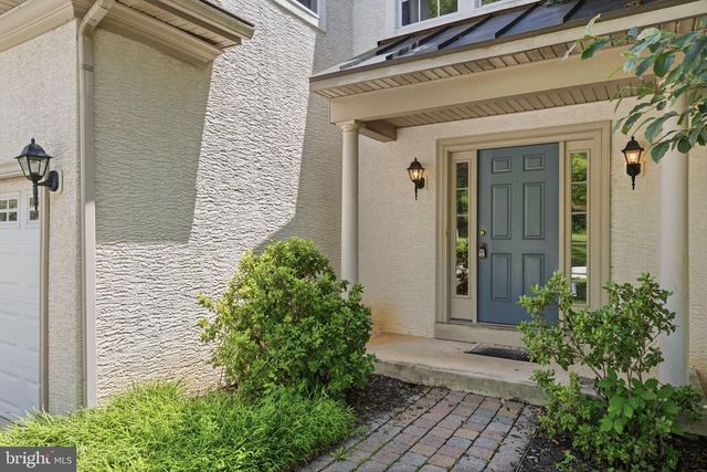 522 RASPBERRY LN, West Chester, PA 19382