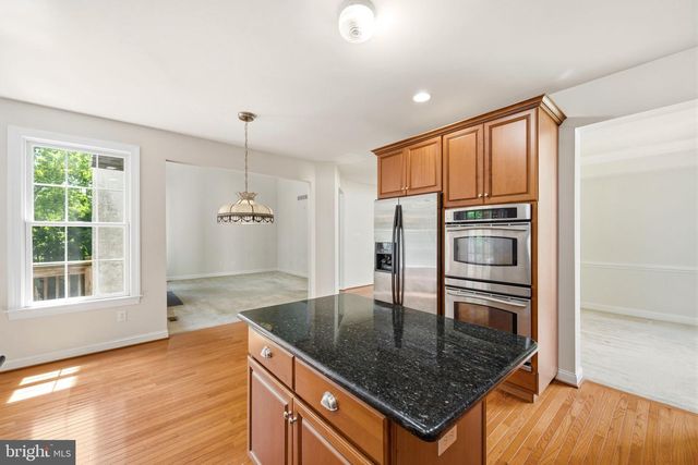 522 RASPBERRY LN, West Chester, PA 19382