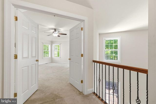 522 RASPBERRY LN, West Chester, PA 19382