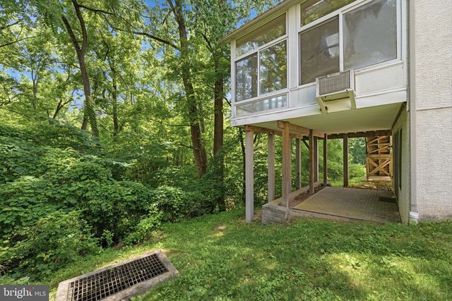 522 RASPBERRY LN, West Chester, PA 19382