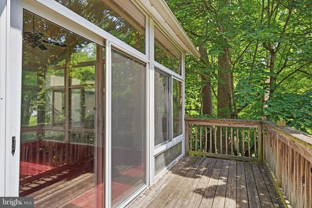 522 RASPBERRY LN, West Chester, PA 19382