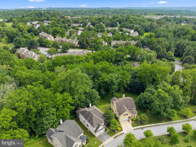 522 RASPBERRY LN, West Chester, PA 19382