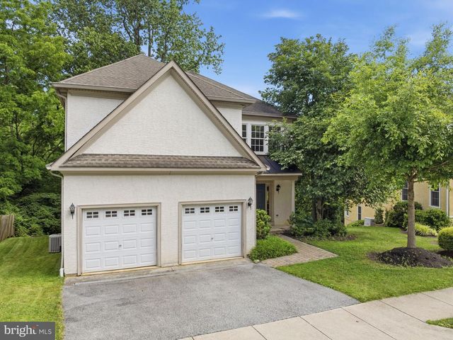 522 RASPBERRY LN, West Chester, PA 19382