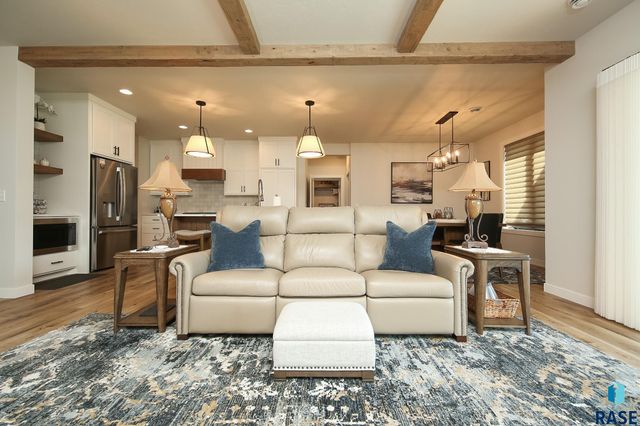 5509 E Canter Ridge Cir Circle, Sioux Falls, SD 57110