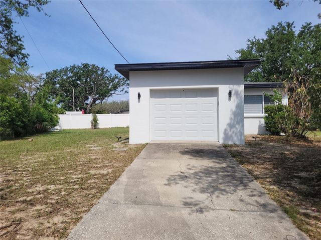 105 FOREST PARK AVENUE, Temple Terrace, FL 33617