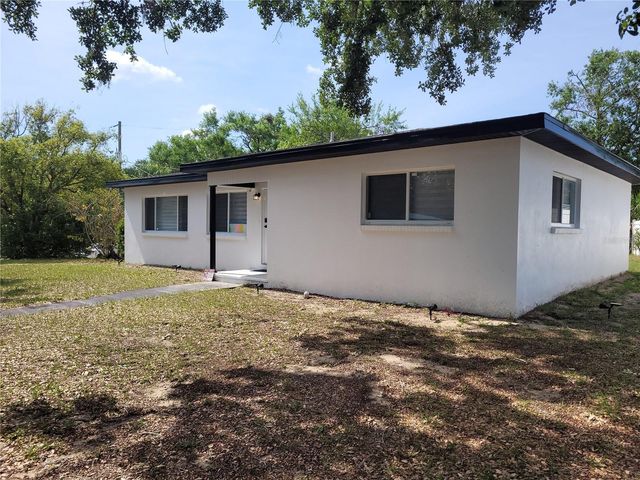 105 FOREST PARK AVENUE, Temple Terrace, FL 33617