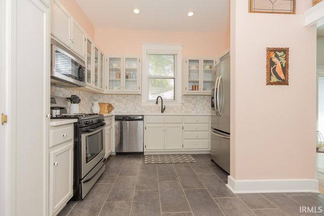 19 Chandler Avenue, Evansville, IN 47713