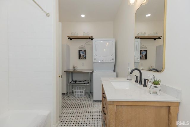 19 Chandler Avenue, Evansville, IN 47713