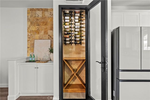 22157 Barrington, Saugus, CA 91350