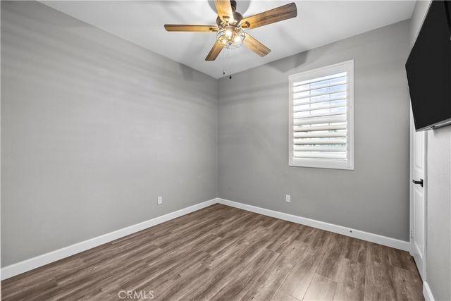 22157 Barrington, Saugus, CA 91350