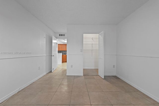 7200 NW 179th St 110, Hialeah, FL 33015