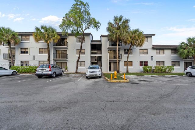 7200 NW 179th St 110, Hialeah, FL 33015