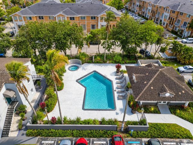 7200 NW 179th St 110, Hialeah, FL 33015