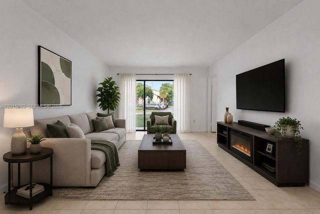 7200 NW 179th St 110, Hialeah, FL 33015