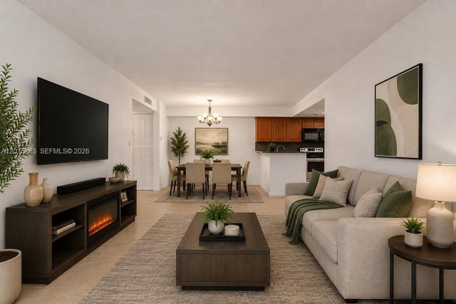 7200 NW 179th St 110, Hialeah, FL 33015