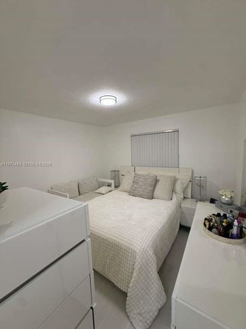 28305 SW 136th Ave, Homestead, FL 33033