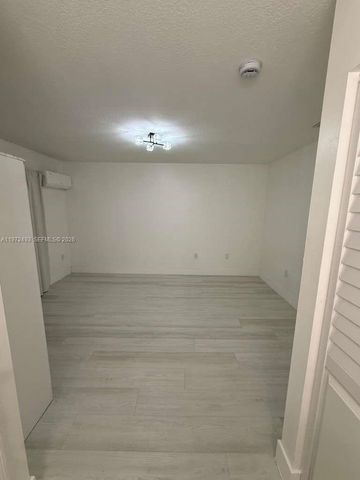 28305 SW 136th Ave, Homestead, FL 33033