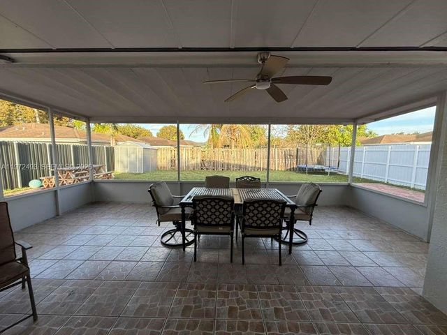 28305 SW 136th Ave, Homestead, FL 33033