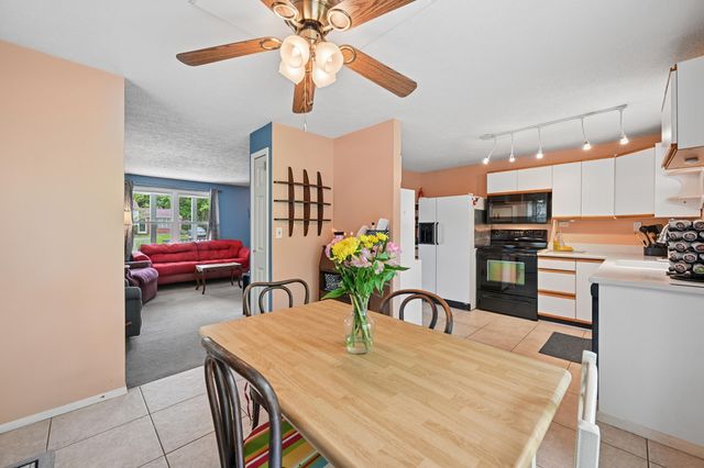 106 Valleywood Court, Erlanger, KY 41018