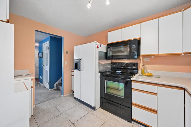 106 Valleywood Court, Erlanger, KY 41018