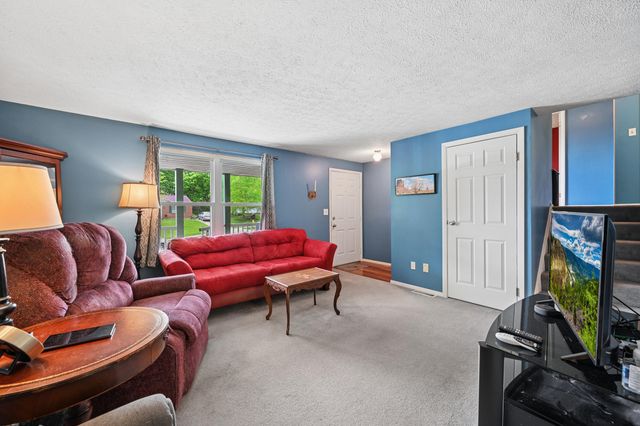 106 Valleywood Court, Erlanger, KY 41018