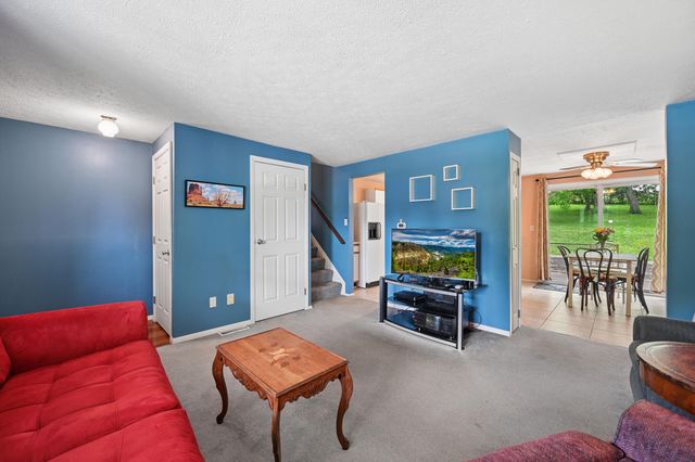 106 Valleywood Court, Erlanger, KY 41018