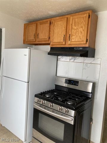 4871 Banbury Court 15, Warrensville Heights, OH 44128