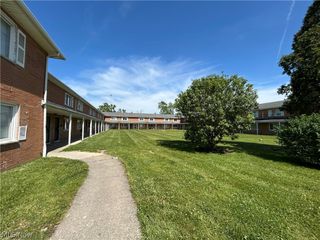4871 Banbury Court 15, Warrensville Heights, OH 44128