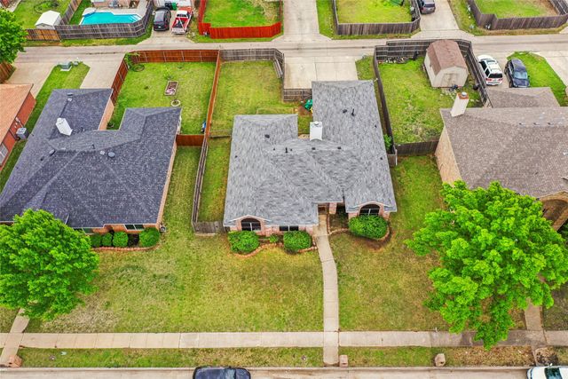 2516 Buck Drive, Mesquite, TX 75181