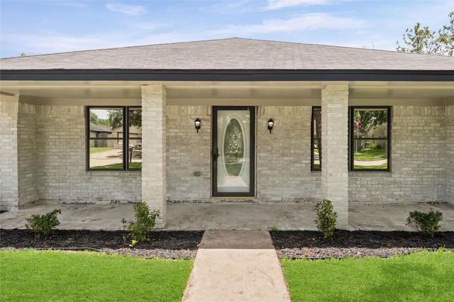 12519 A Bar Drive, Galveston, TX 77510
