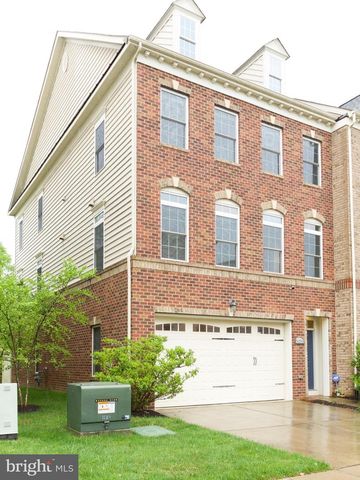 5255 STREAM BANK LN, Greenbelt, MD 20770